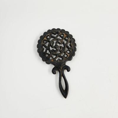 VINTAGE WROUGHT IRON TRIVET