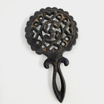 VINTAGE WROUGHT IRON TRIVET