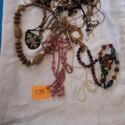 Lot of necklaces