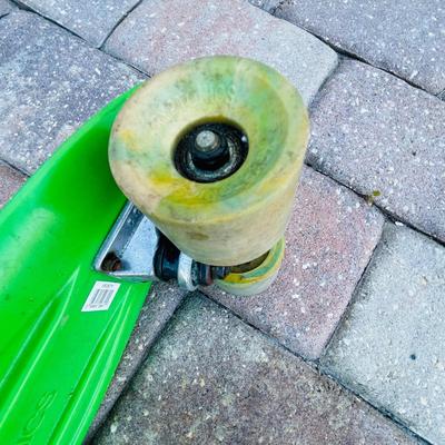 Razor Scooter, Huffy Micro Scooter, Street Surfing The Wave Hi-Tide Longboard, RipStick, Kryptonics Pennyboard (G-NM)