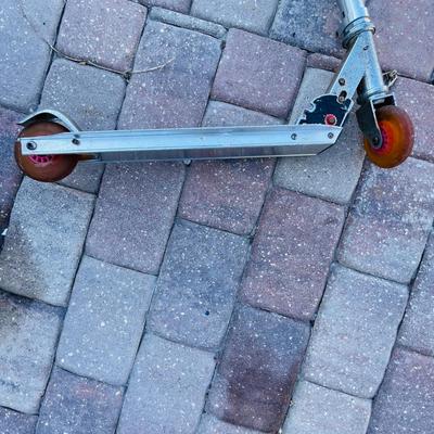 Razor Scooter, Huffy Micro Scooter, Street Surfing The Wave Hi-Tide Longboard, RipStick, Kryptonics Pennyboard (G-NM)