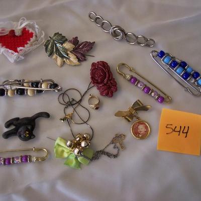Lot of barrettes