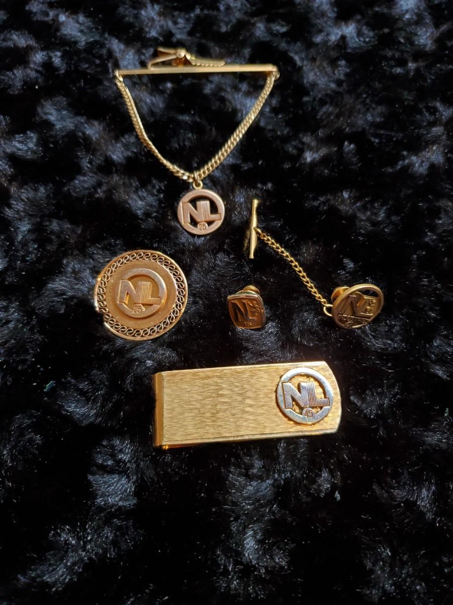 anson tie pin