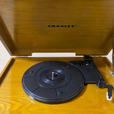 Crosley 4-in-one record player, cd, stereo, cassette player