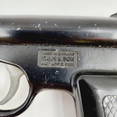 THE GAT BY TJH & SONS