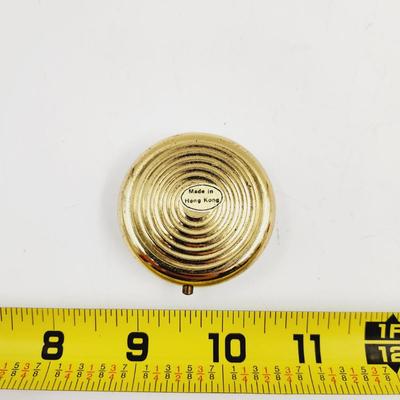 BRASS FLOWER PILL BOX THAT IS ROUND