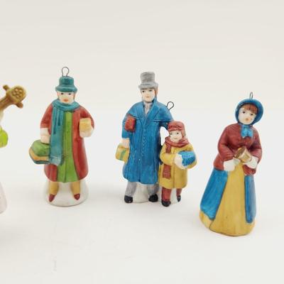 VINTAGE BUNDLE OF PORCELAIN AND RESIN CHARACTERS