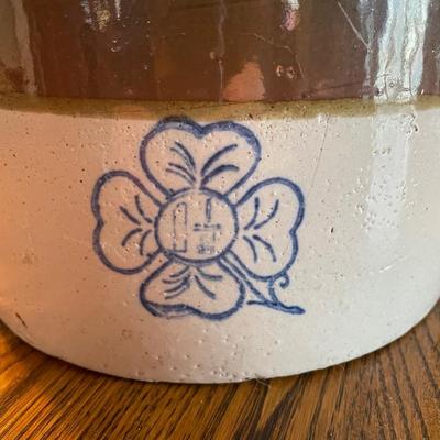 Miller Pottery 1 1/2 Gallon Crock