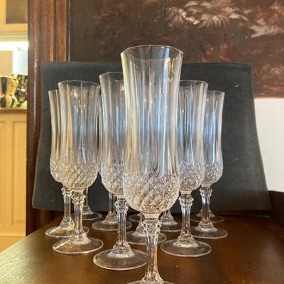 12  crystal champagne flutes