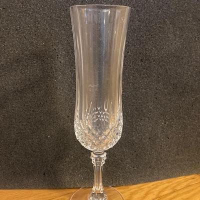 12  crystal champagne flutes