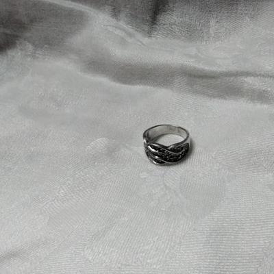 Super Sparkly Vintage Marcasite 925 Ring Size 7