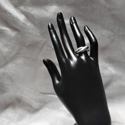 Peda Twisted Bands 925 Ring Size 7