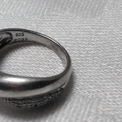 Peda Twisted Bands 925 Ring Size 7