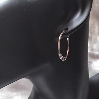 Beautiful 925 Hoop Earrings