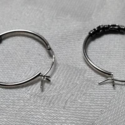 Beautiful 925 Hoop Earrings
