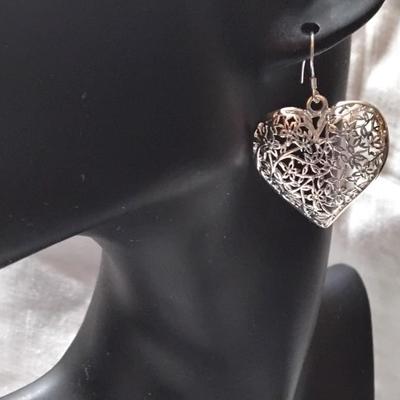Lacework 925 Heart Earrings