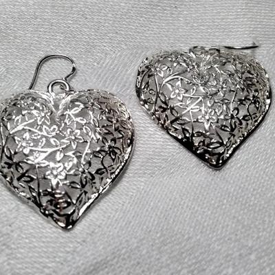 Lacework 925 Heart Earrings