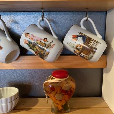 LOT 3R: Norman Rockwell Mugs, Decorative Bottles, Baskets