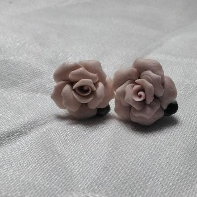 Vintage 1928 Porcelain Rose Earrings