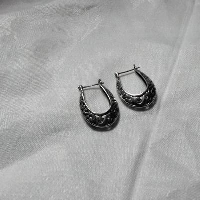 Vintage Ross Simons 925 Earrings