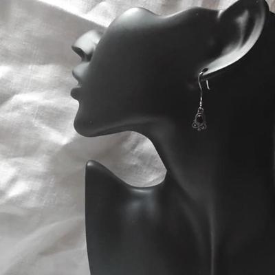 Stunning Vintage Black Onyx Earrings