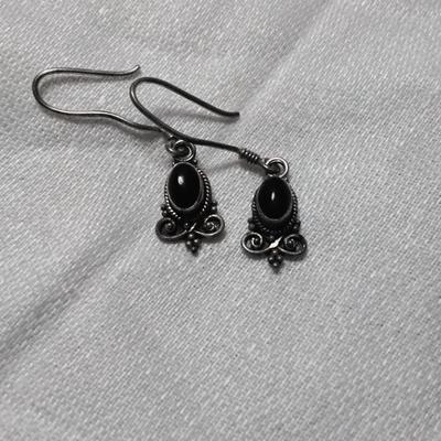 Stunning Vintage Black Onyx Earrings