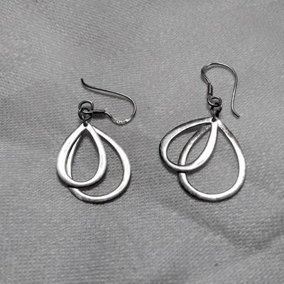 LA 925 Dangle Earrings