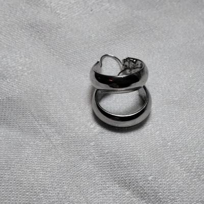 Beautiful WELLSTER 925 Hoop Earrings