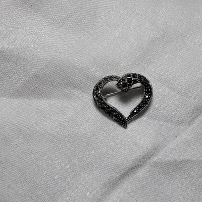 Stunning Vintage Black Onxy and Marcasite Brooch