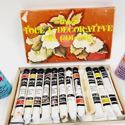 FUN ACRYLIC & OIL COLOR PAINT BUNDLE