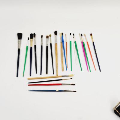 GOOD PAINT BRUSH BUNDLE