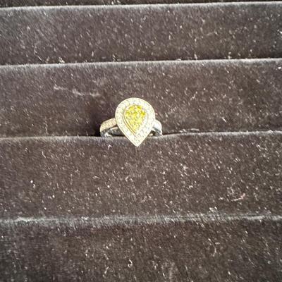 LOVELY 14KT PEAR SHAPED DIAMOND RING