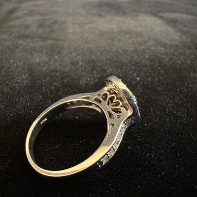 LOVELY 14KT PEAR SHAPED DIAMOND RING