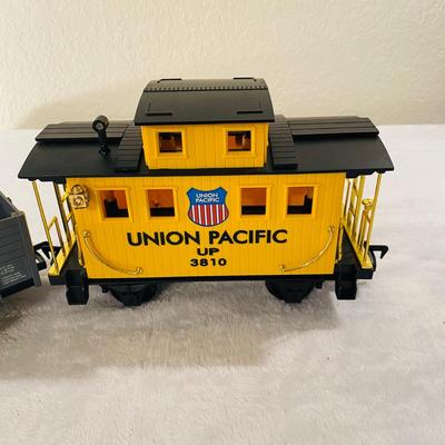 Coastal Express 33 Piece Train Set (GR-SL)