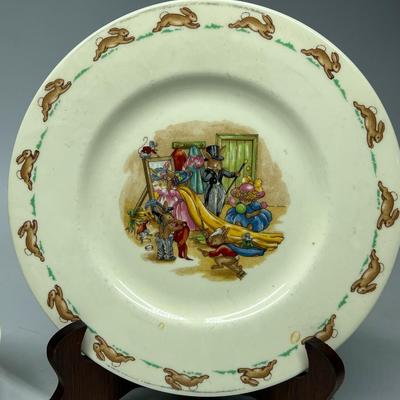 Vintage Royal Doultan Bunnykins Child's Dish Set Cup Bowl Plate with Box