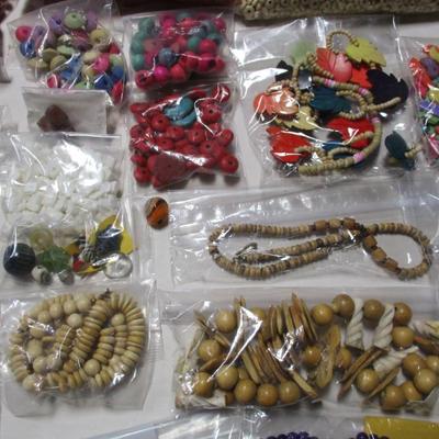 Collection Of Decorative Beads Lot 105