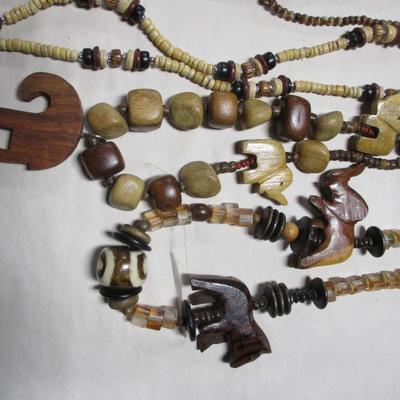 Collection Of Decorative Necklaces Lot 115