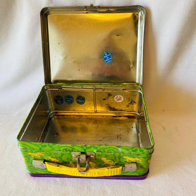 Vintage Childrenâ€™s  Books and Lunchbox (GR-SL)