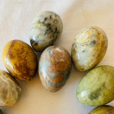 Marble Stone Eggs and Fan Pulls (DR-SL