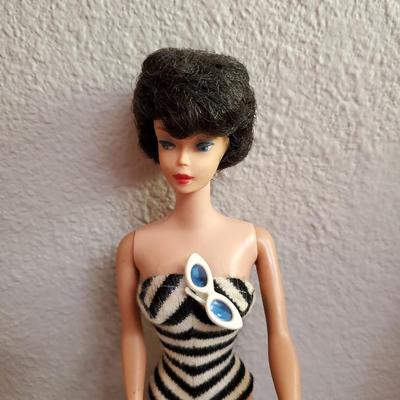 Vintage 1960's Raven Black Bubblecut Barbie.