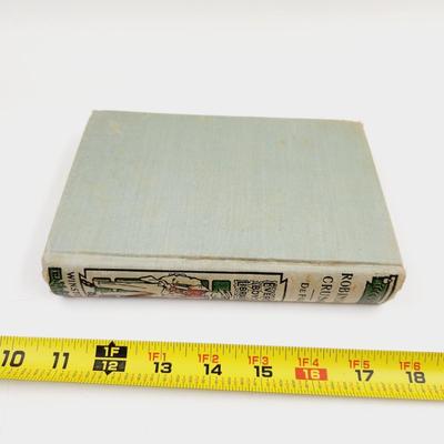 VINTAGE ROBINSON CRUSO HARDBACK BOOK
