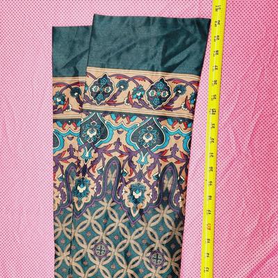 VINTAGE SILK SCARF