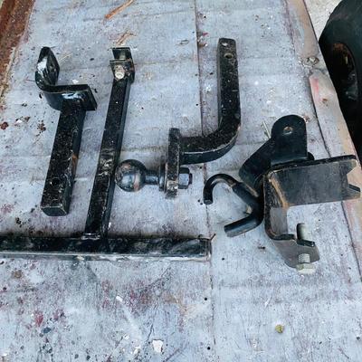 Chains and Trailer Balls and Hitches (G-SL)