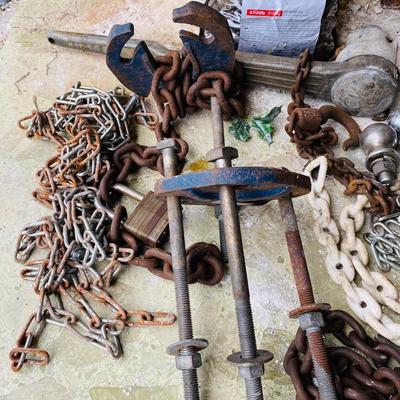 Chains and Trailer Balls and Hitches (G-SL)