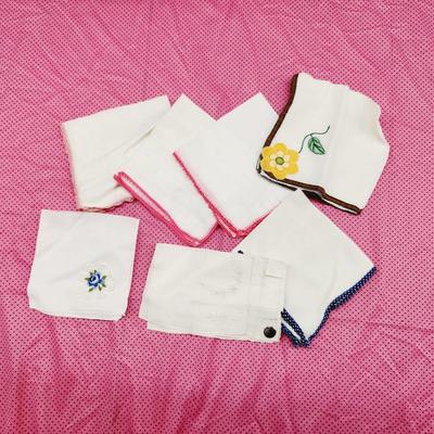 7 PC VINTAGE LINEN HANKERCHIEF