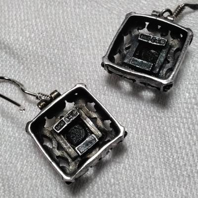 Stunning CT Black Onyx 925 Earrings