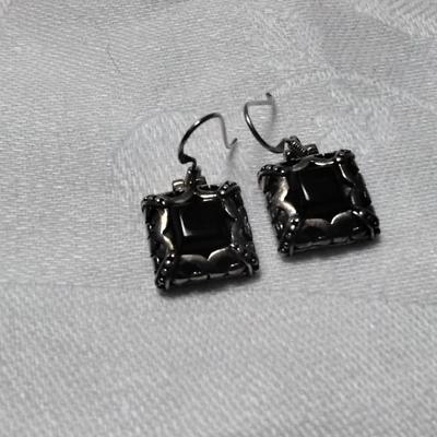 Stunning CT Black Onyx 925 Earrings