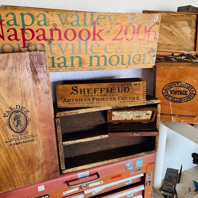 Vintage Wood Boxes  (BR1-JM)