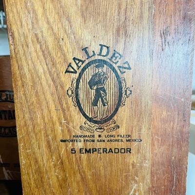 Vintage Wood Boxes  (BR1-JM)