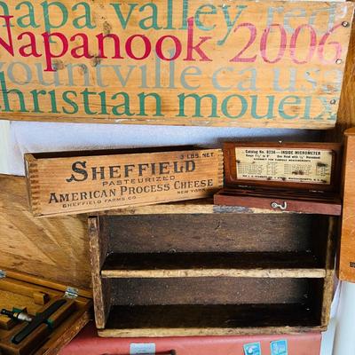 Vintage Wood Boxes  (BR1-JM)